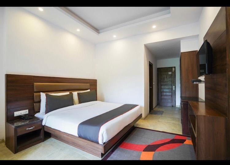 Hotel White Amritsar Buitenkant foto