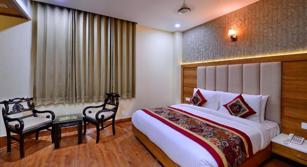 Hotel White Amritsar Buitenkant foto