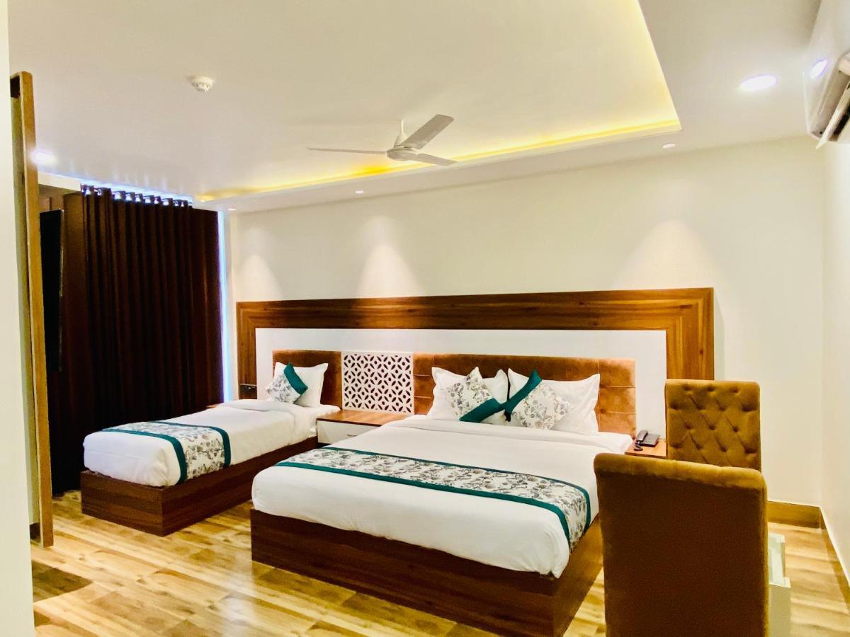 Hotel White Amritsar Buitenkant foto